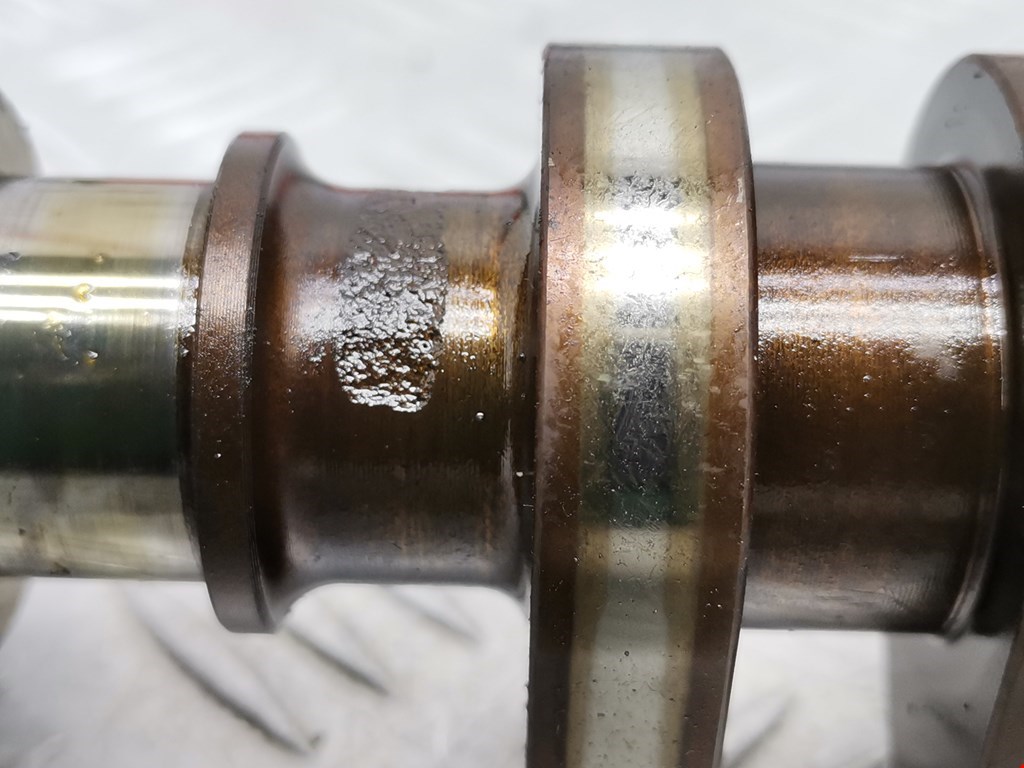 Распредвал AUDI A8 D3 2003-2010