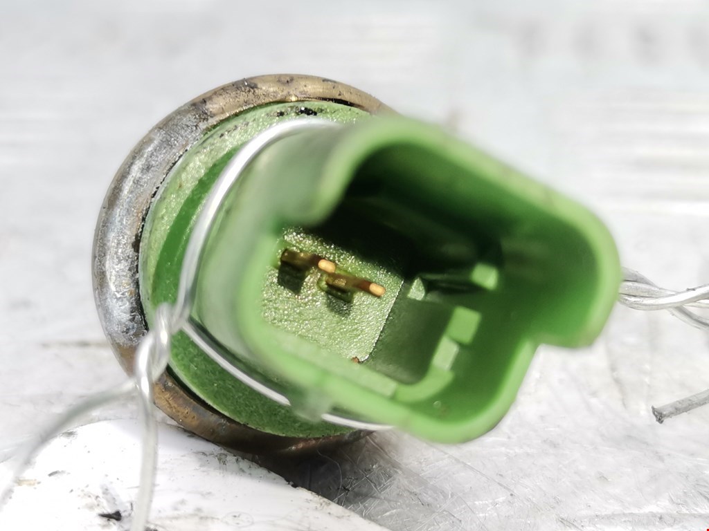 Датчик температуры (охлаждающей жидкости) FORD Mondeo IV 2007-2015