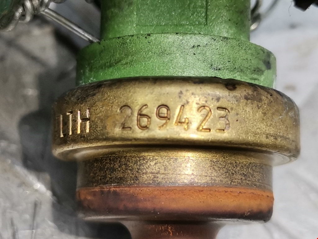 Датчик температуры (охлаждающей жидкости) FORD Mondeo IV 2007-2015