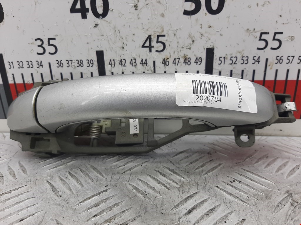 Ручка двери передней наружная левая VOLKSWAGEN Touareg 2002-2010