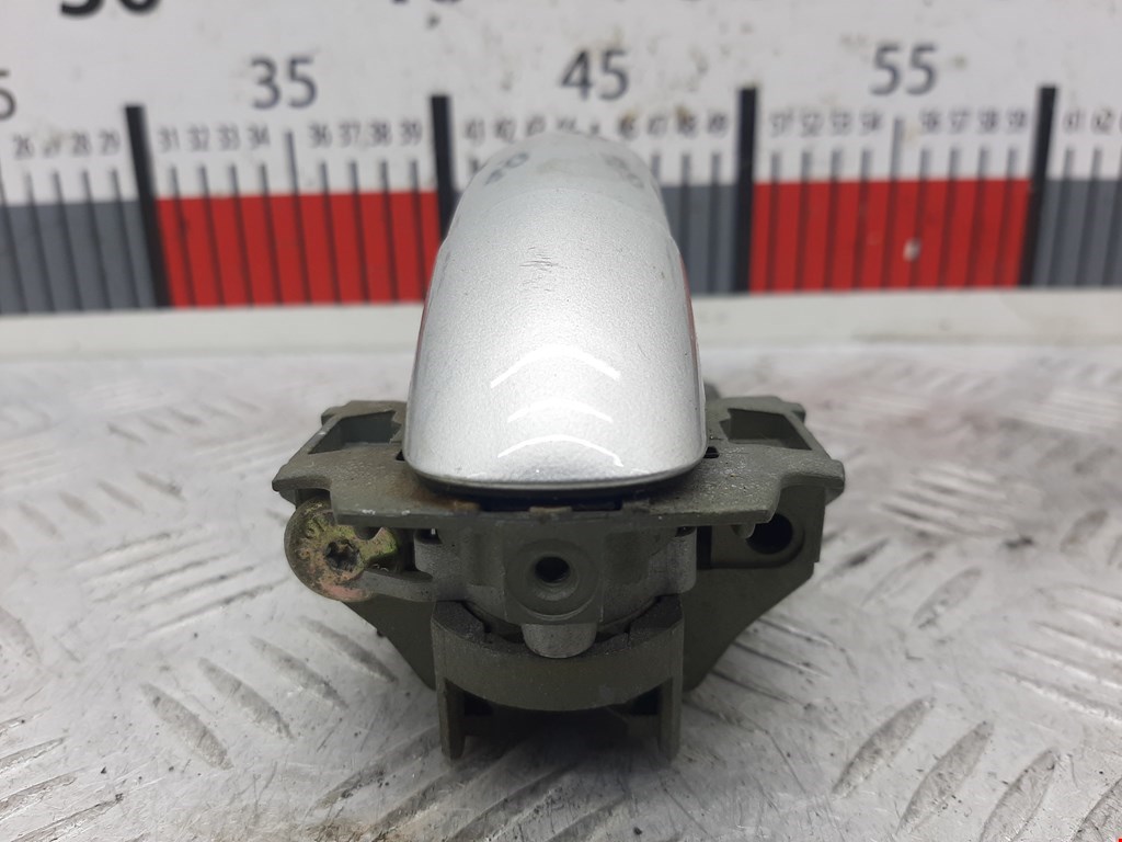 Ручка двери передней наружная левая VOLKSWAGEN Touareg 2002-2010