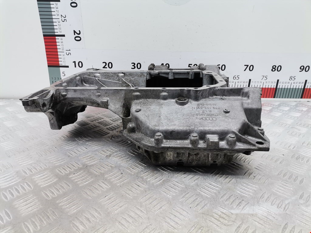 Поддон масляный двигателя AUDI A4 B6 2001-2005