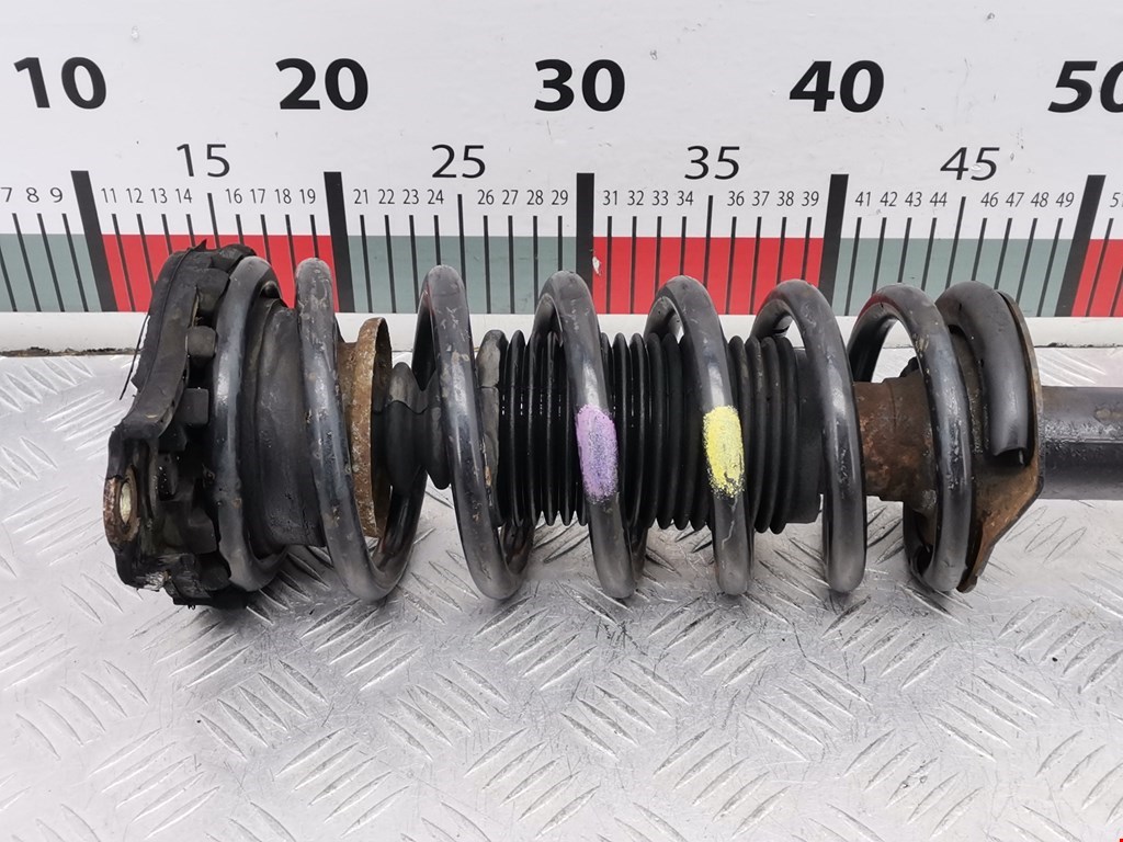 Амортизатор задний левый NISSAN Primera P11 1996-2002