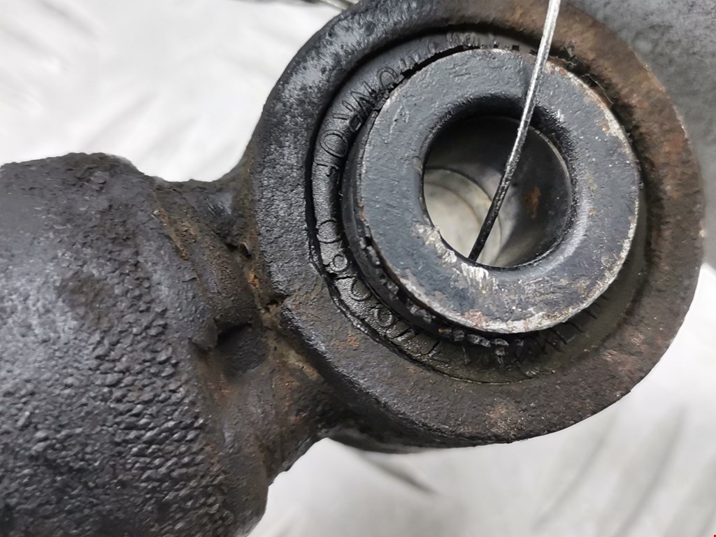 Амортизатор задний левый NISSAN Primera P11 1996-2002