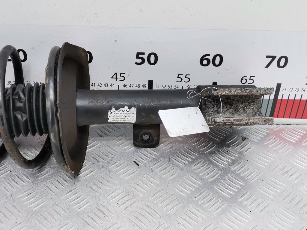 Амортизатор передний правый PEUGEOT 307 2001-2008