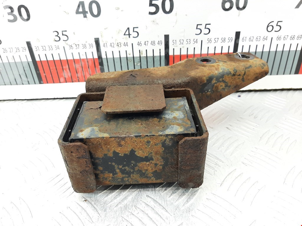 Кронштейн редуктора MITSUBISHI Pajero IV 2006-2022