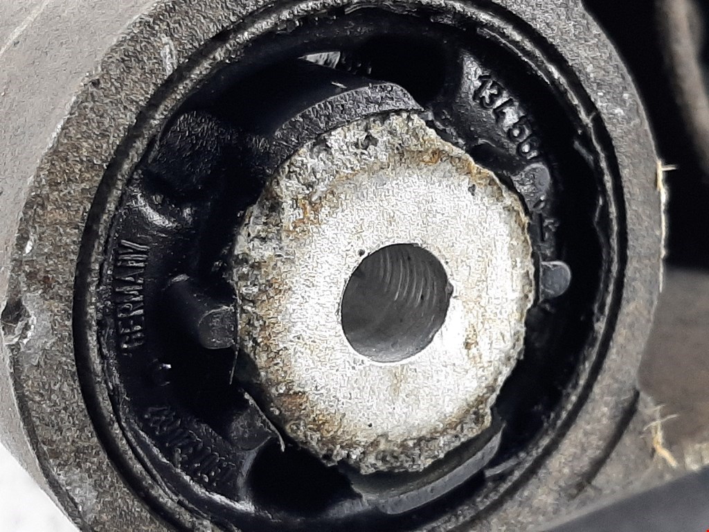 Редуктор заднего моста VOLKSWAGEN Touareg 2002-2010