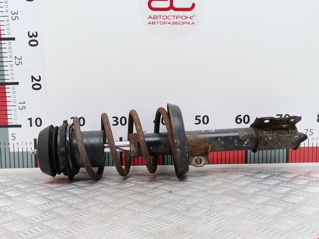 Стойка амортизатора переднего правого Opel Zafira A (1999-2006)