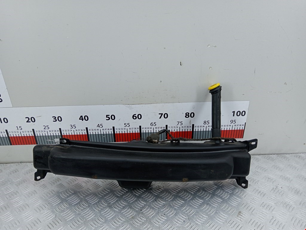 Бачок омывателя Opel Omega B (1994-2004)