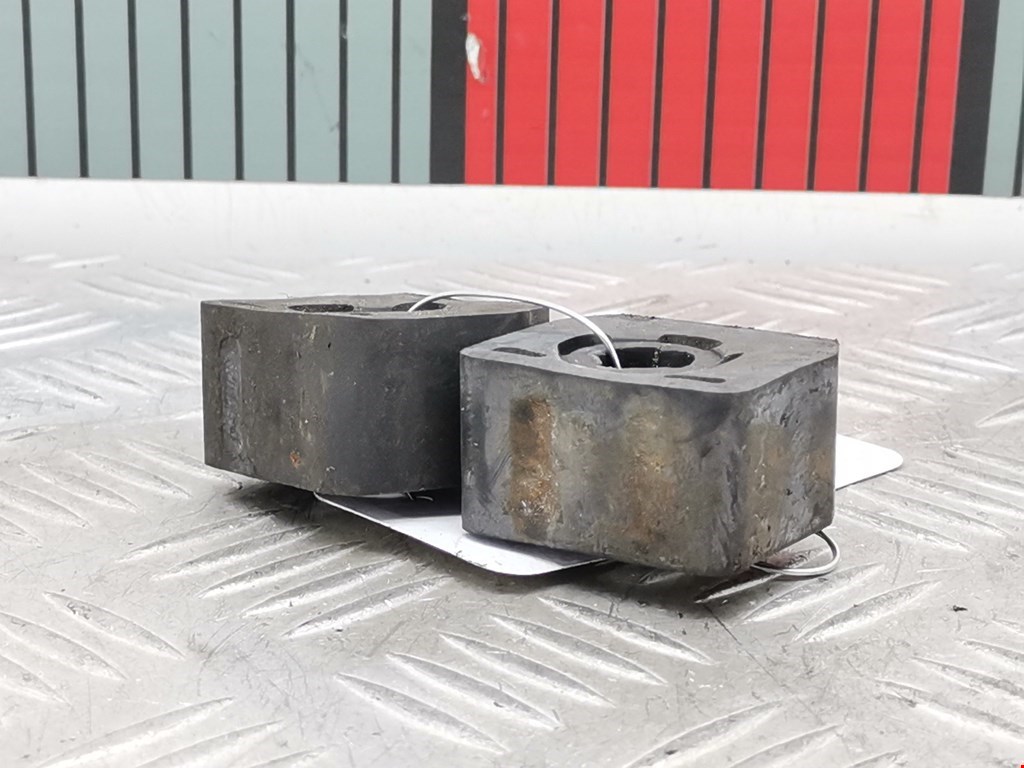 Кронштейн (крепление) радиатора OPEL Omega B 1994-2004