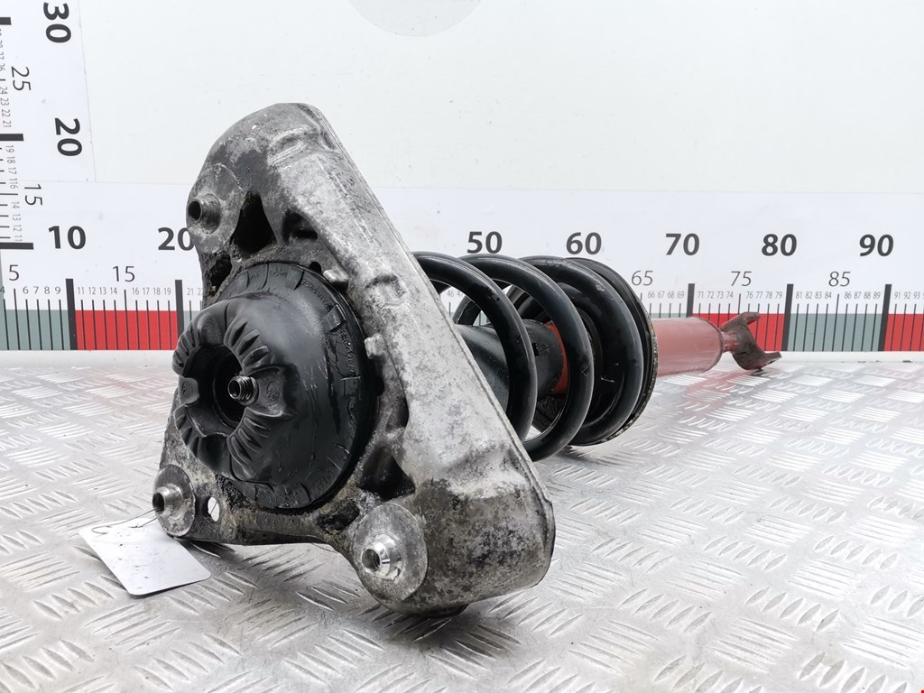 Амортизатор передний правый AUDI A4 B6 2001-2005