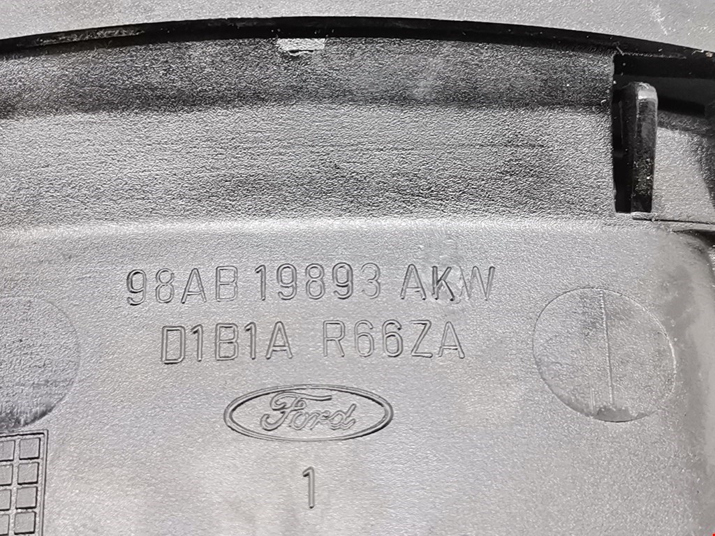 Дефлектор воздушный FORD Focus I 1998-2005