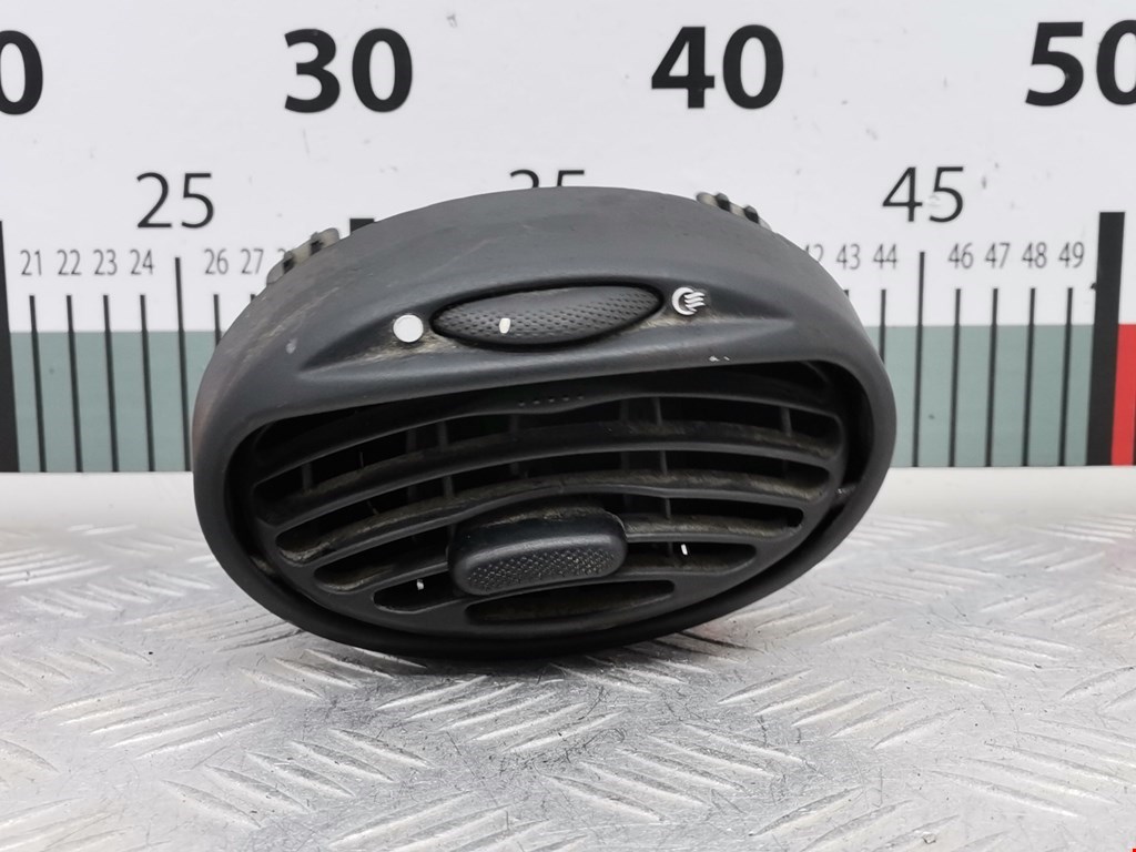 Дефлектор воздушный FORD Focus I 1998-2005