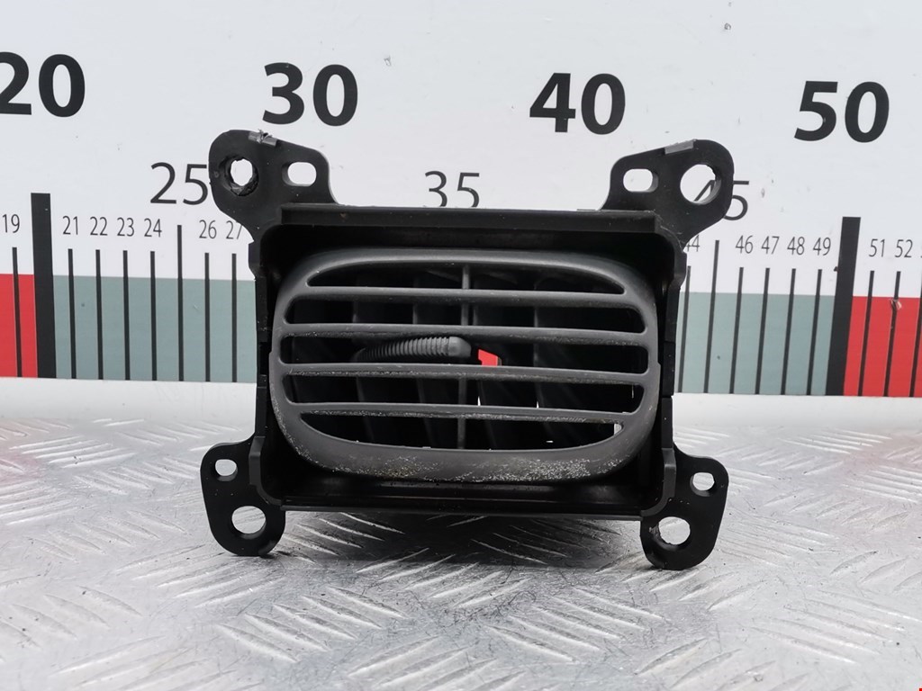 Дефлектор воздушный TOYOTA Yaris Verso 1999-2006