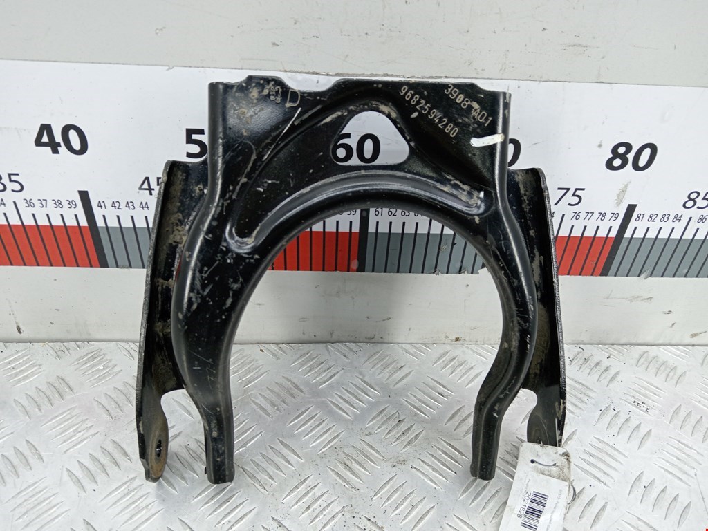 Рычаг передний правый PEUGEOT 407 2004-2010