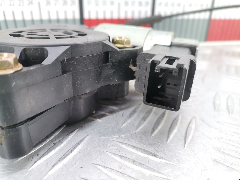 Стеклоподъемник задний левый MAZDA Mazda 6 GG 2000-2007