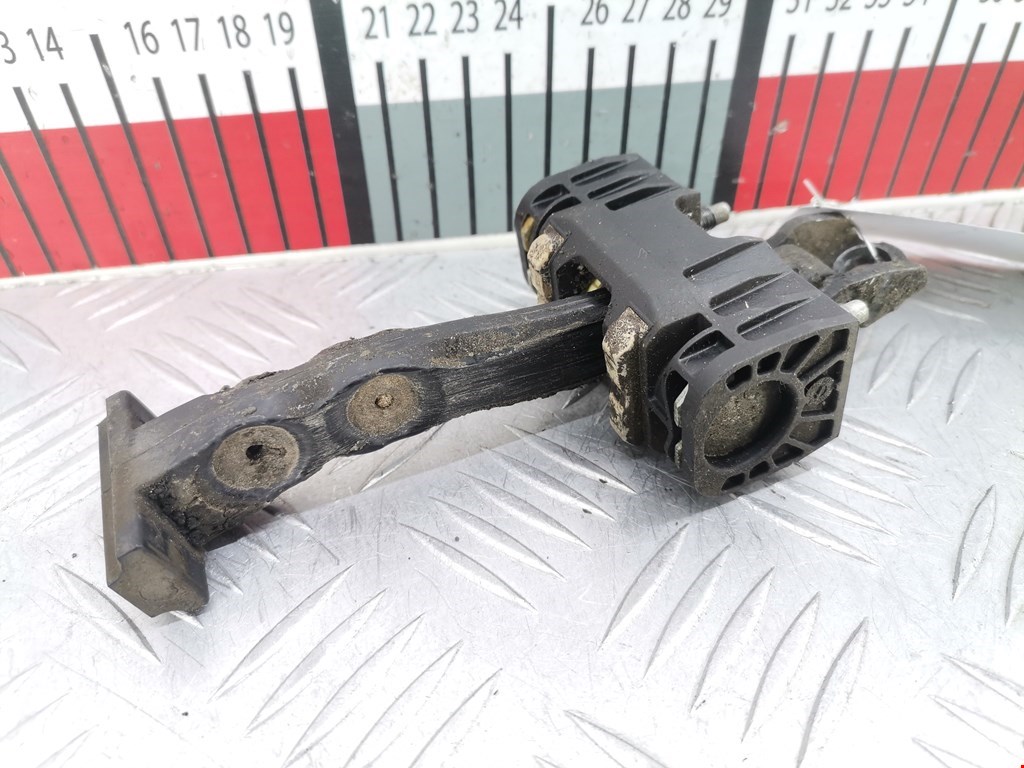 Ограничитель открывания двери OPEL Astra H/Family 2004-2015