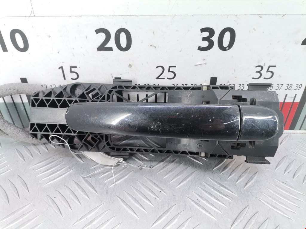 Ручка двери передней наружная левая SEAT Toledo 2012-2019