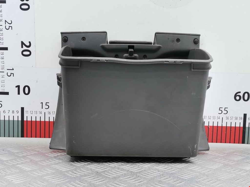 Бардачок TOYOTA Yaris 1999-2005