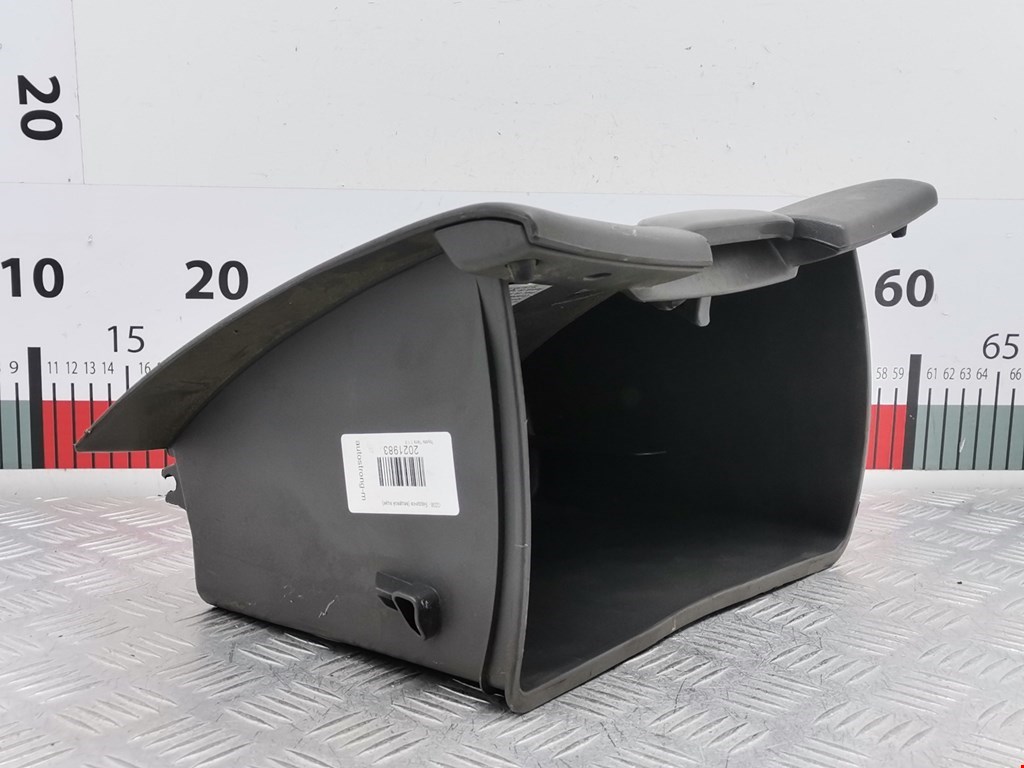 Бардачок TOYOTA Yaris 1999-2005