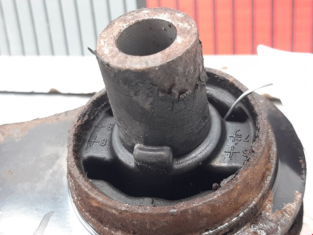 Кронштейн редуктора RENAULT Koleos HY 2008-2016