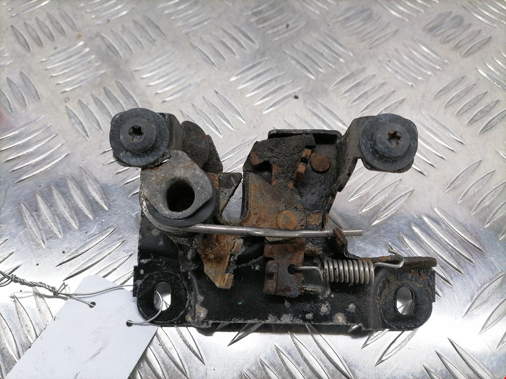 Замок капота AUDI A4 B5 1995-2001