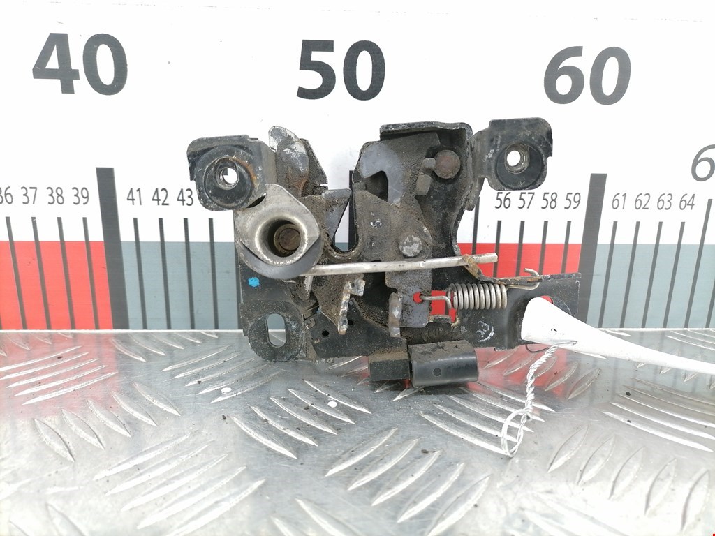 Замок капота AUDI A4 B5 1995-2001