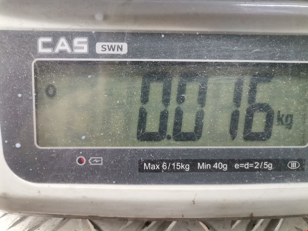 Датчик уровня в бачок омывателя AUDI A8 D3 2003-2010