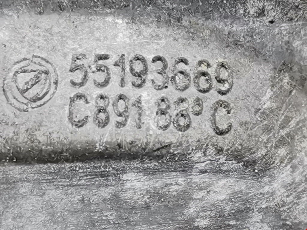 Корпус термостата FIAT Grande Punto 2005-2009