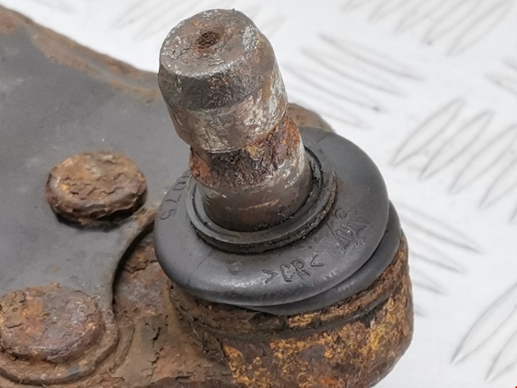 Рычаг передний правый OPEL Astra H/Family 2004-2015