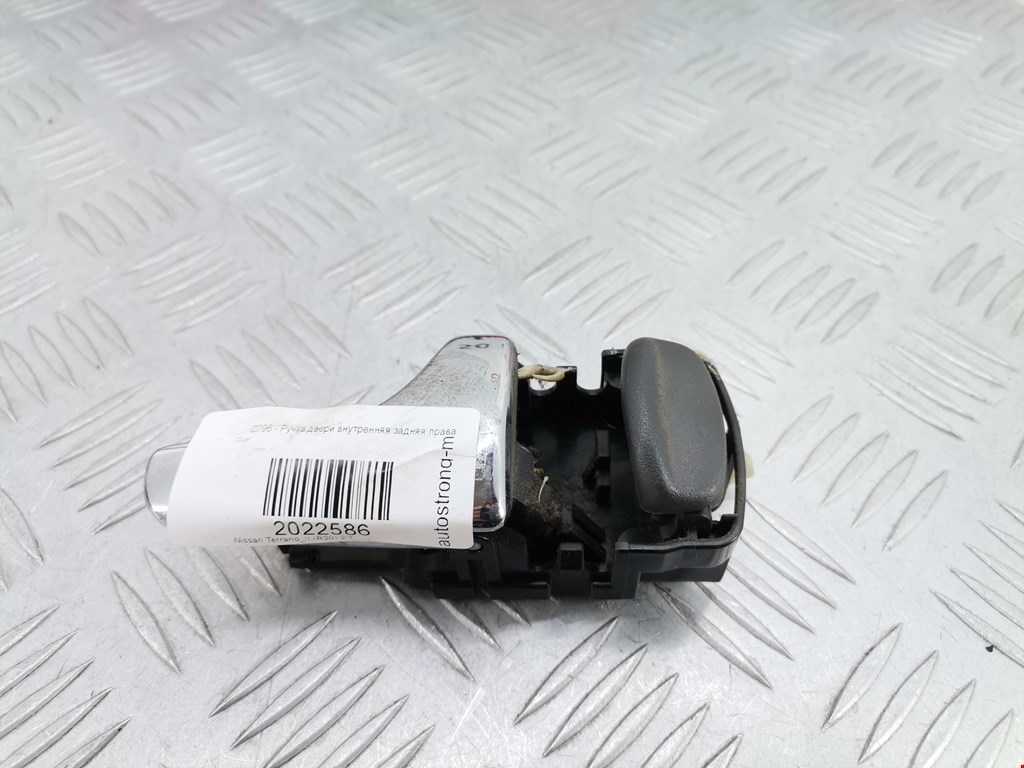 Ручка дверная задняя внутренняя правая NISSAN Terrano II R20 1993-2006