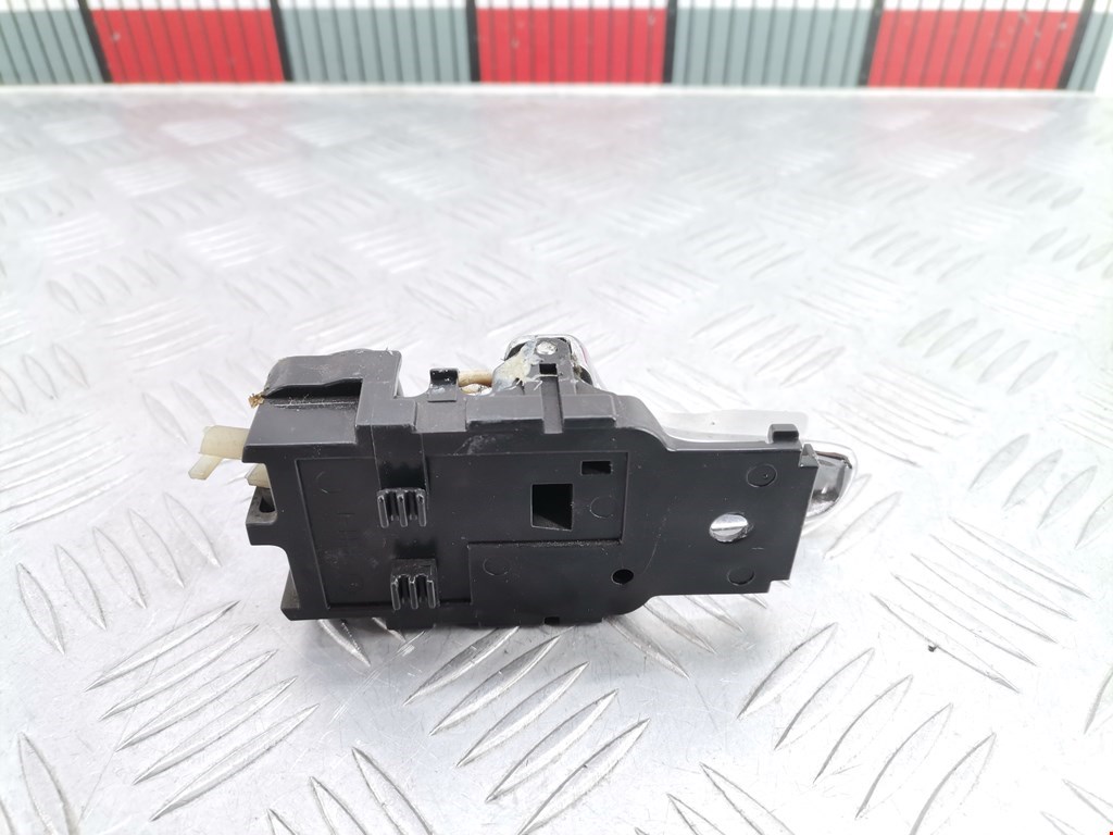 Ручка дверная задняя внутренняя правая NISSAN Terrano II R20 1993-2006