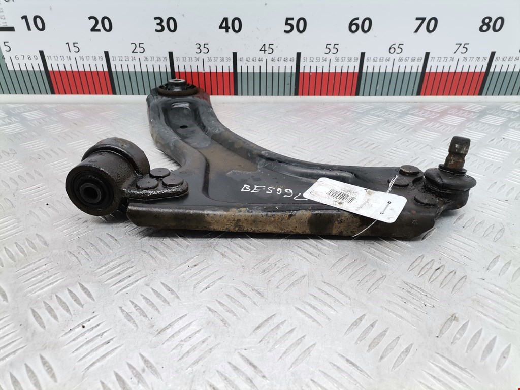 Рычаг передний левый OPEL Combo C 2001-2011