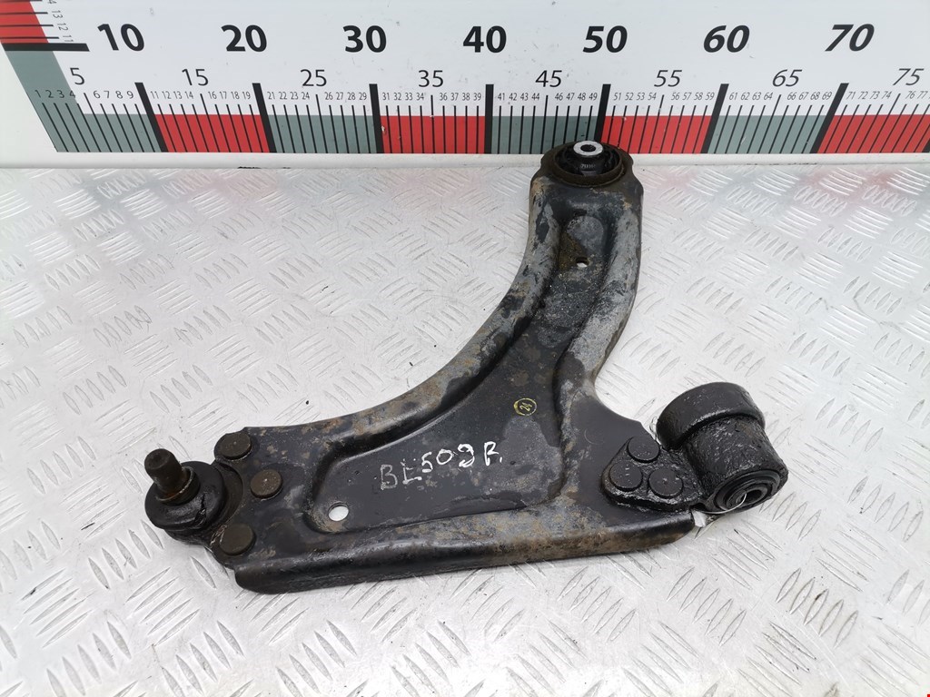 Рычаг передний правый OPEL Combo C 2001-2011