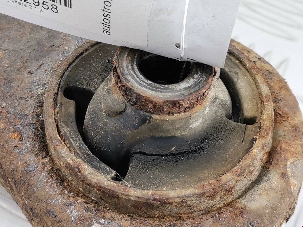 Рычаг передний левый SUZUKI Grand Vitara 2005-2015