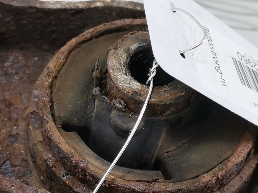 Рычаг передний правый SUZUKI Grand Vitara 2005-2015