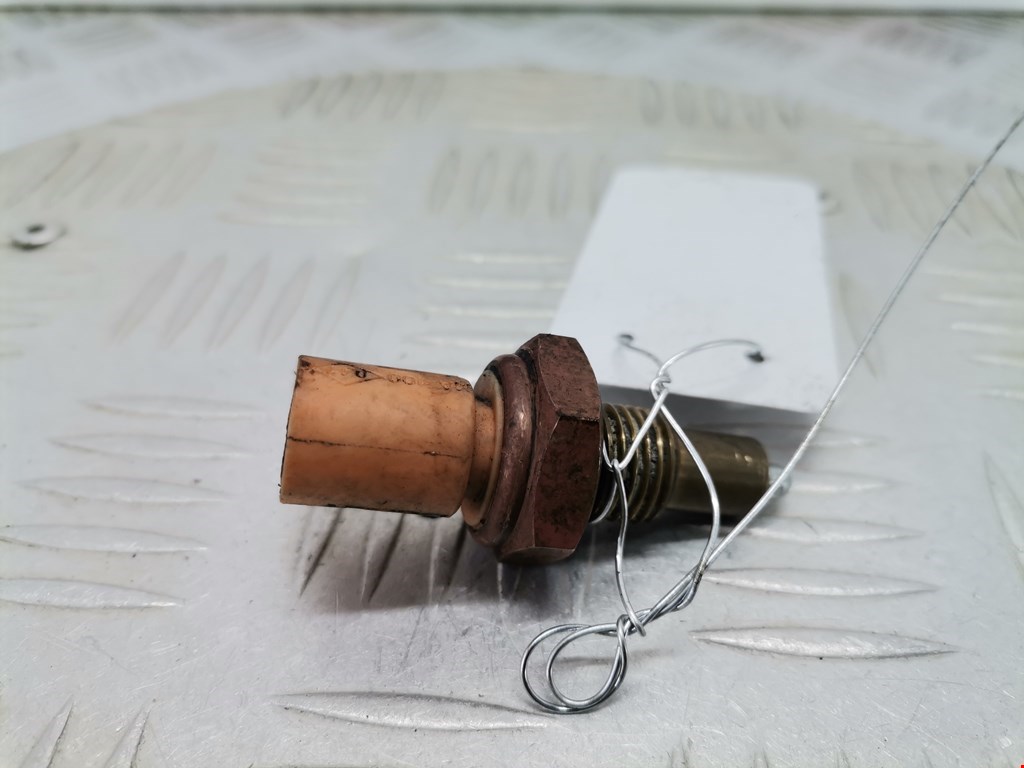 Датчик включения заднего хода RENAULT Clio 1998-2008