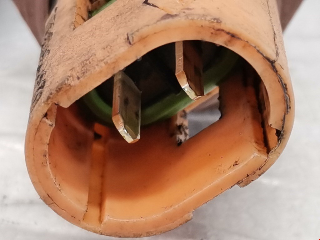 Датчик включения заднего хода RENAULT Clio 1998-2008