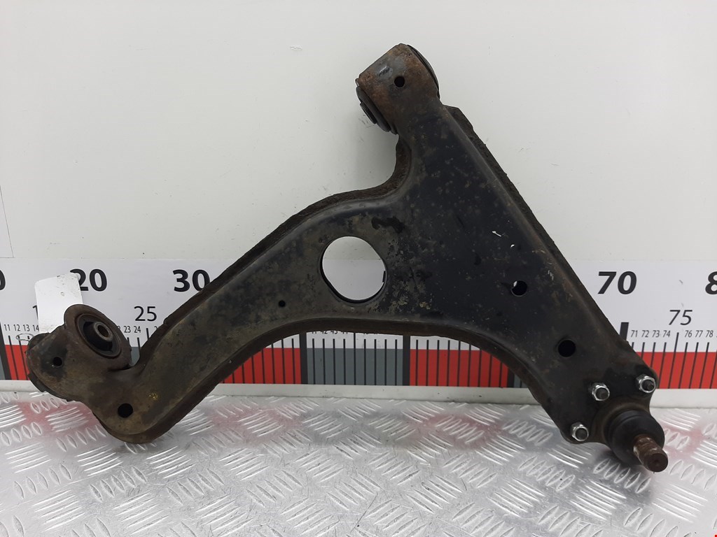 Рычаг передний правый OPEL Astra H/Family 2004-2015