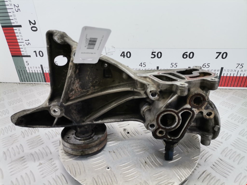 Корпус масляного фильтра AUDI A5 2007-2016