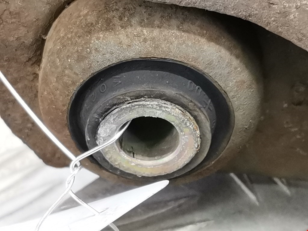 Рычаг передний правый RENAULT Scenic I 1996-2003