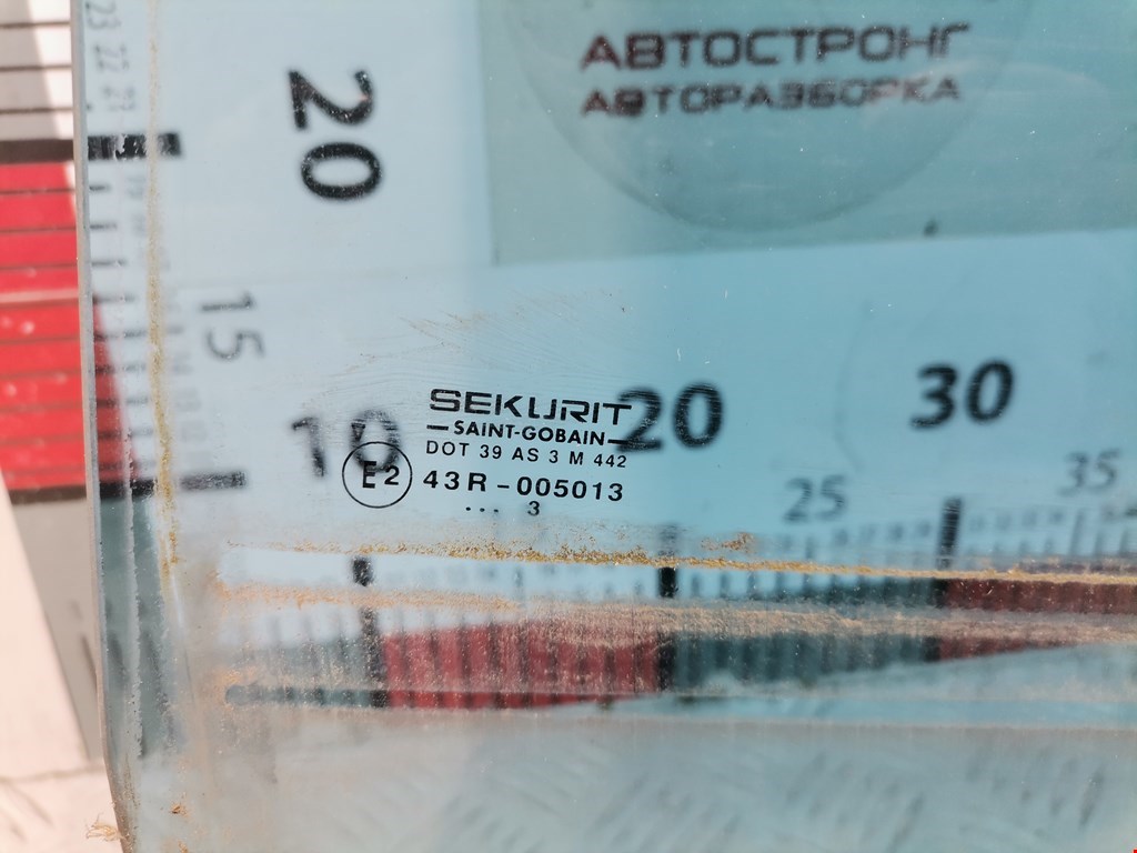 Стекло двери заднее правое FIAT Ulysse 2002-2010