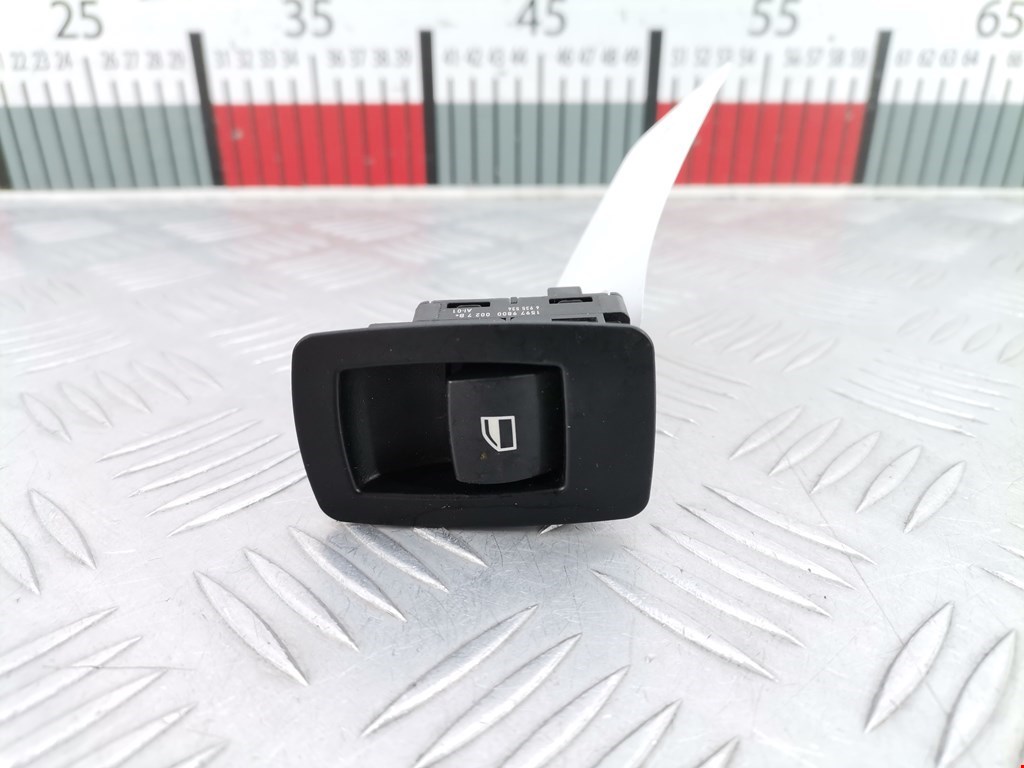 Кнопка стеклоподъемника BMW X5 E70 2007-2013