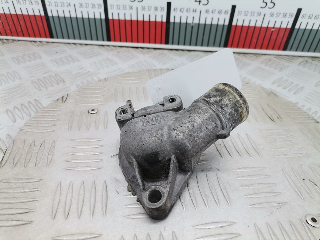 Корпус термостата SAAB 900 1993-1998