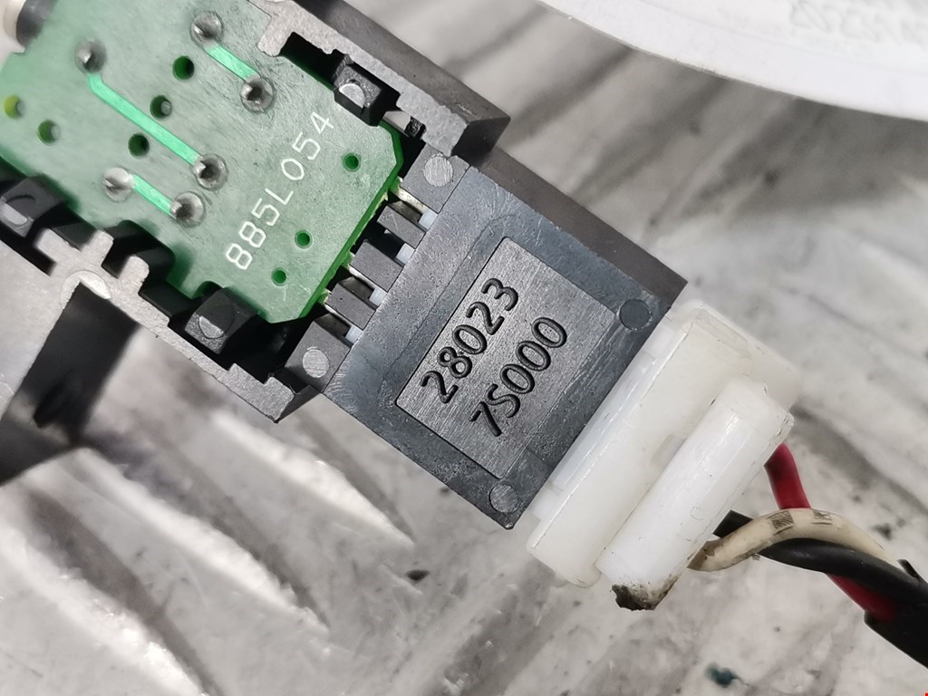 Разъем AUX/USB RENAULT Koleos HY 2008-2016