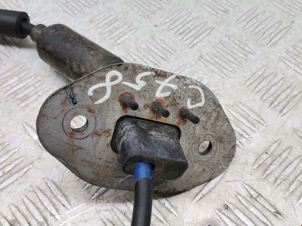 Трос КПП KIA Sportage II 2004-2010