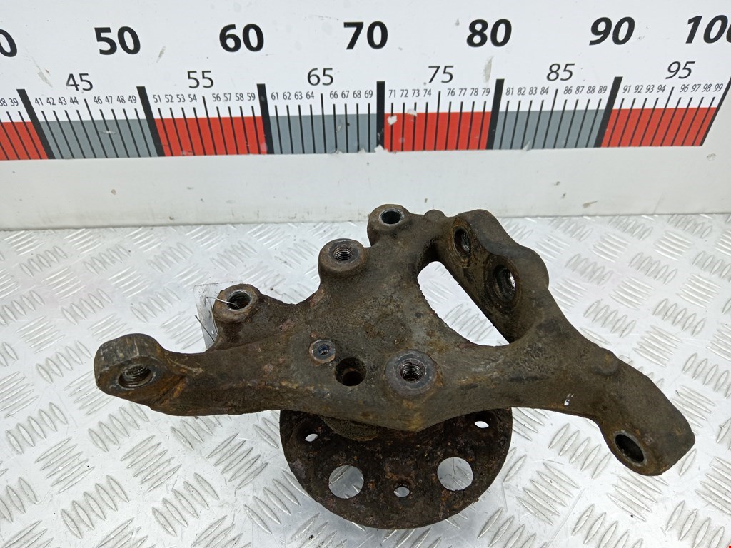 Ступица передняя левая MERCEDES-BENZ CLK-Class W209 2002-2009