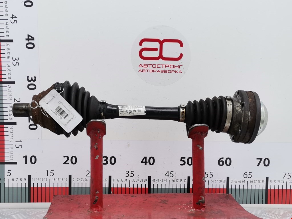 Полуось передняя левая (приводной вал шрус) Volkswagen Passat 6 (2005-2010)