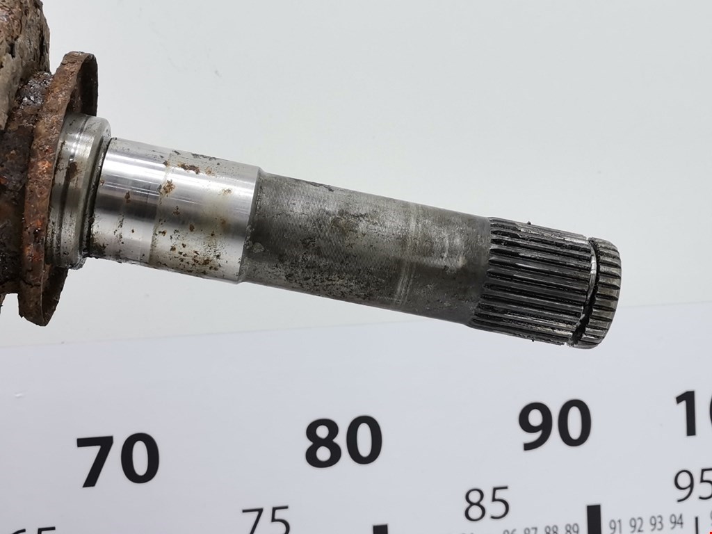 Полуось (привод, приводной вал) задняя правая LAND ROVER Discovery III 2005-2009