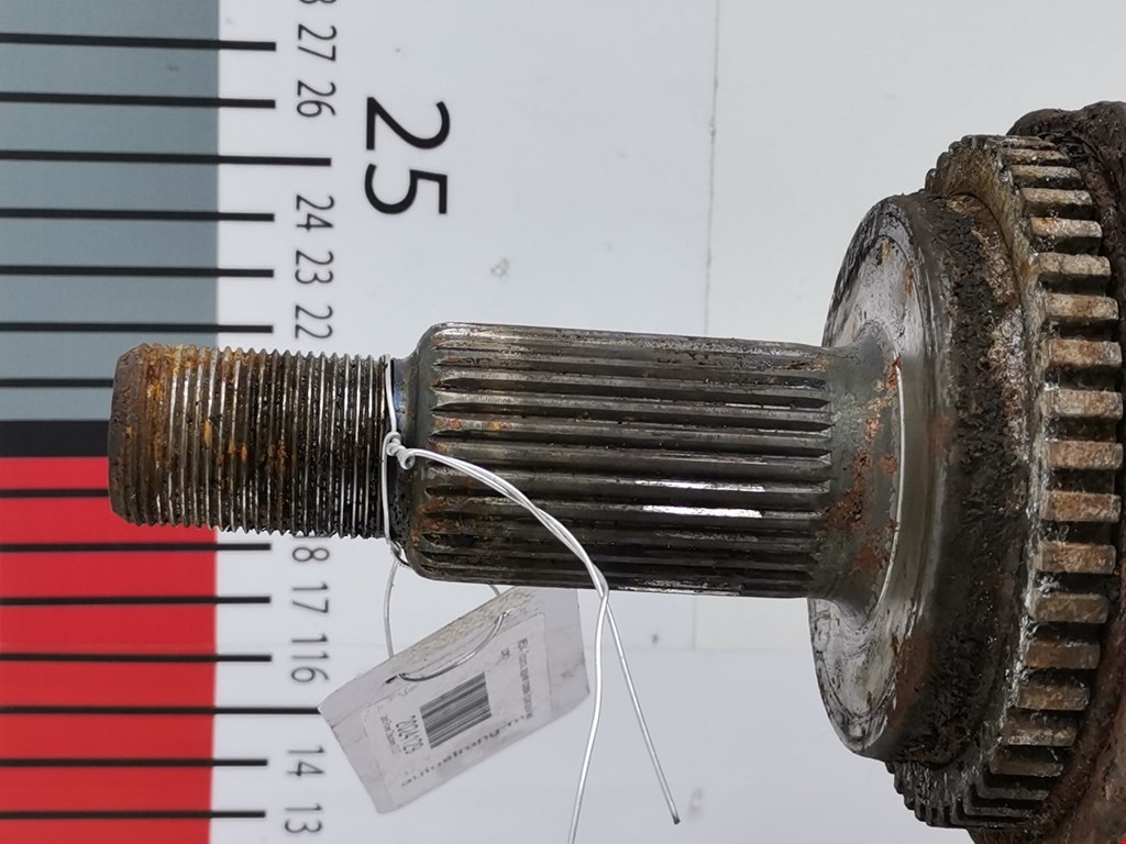 Полуось (привод, приводной вал) задняя правая LAND ROVER Discovery III 2005-2009